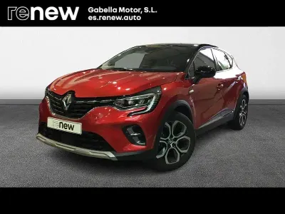 Usado Renault Captur Techno 143 CV (105 kW) 2023 Rojo SUV