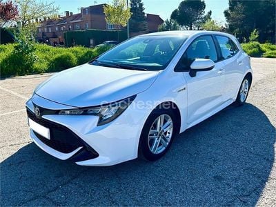 Usado Toyota Corolla Style 122 CV (89 kW) 2020 Blanco Berlina