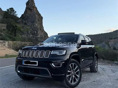 Usado Jeep Grand Cherokee Overland 250 CV (183 kW) 2018 Negro SUV