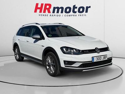 Begagnad VW Golf Alltrack 180 HK (132 kW) 2016 Svart Kombi