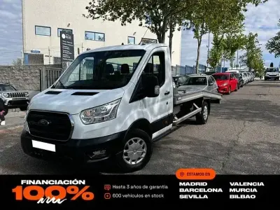 Usado Ford Transit 131 CV (96 kW) 2021 Blanco Berlina