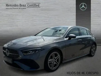 Usado Mercedes A180 136 CV (100 kW) 2026 Gris montaña