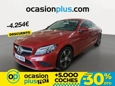 Usado Mercedes C200 184 CV (135 kW) 2018 Rojo Coupe