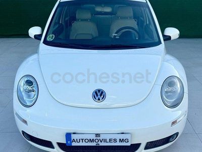 Usado VW New Beetle 105 CV (77 kW) 2008 Beige Utilitario
