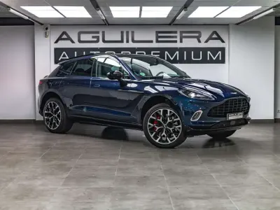 Usado Aston Martin DBX 551 CV (405 kW) 2021 Azul SUV