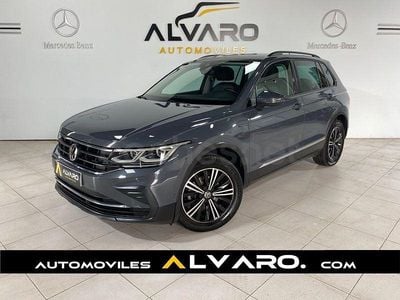 Usado VW Tiguan Life 150 CV (110 kW) 2022 Azul SUV