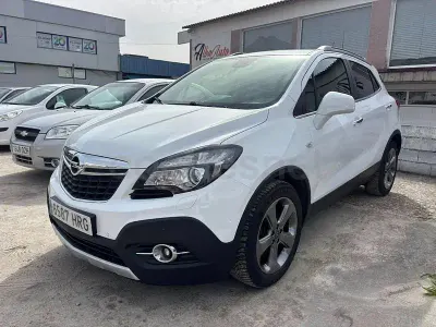 Używany Opel Mokka Selective 130 KM (95 kW) 2013 Biały SUV