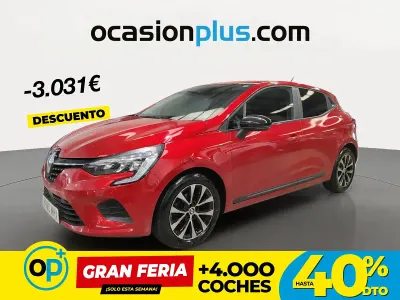 Usado Renault Clio Equilibre 100 CV (73 kW) 2023 Rojo Utilitario