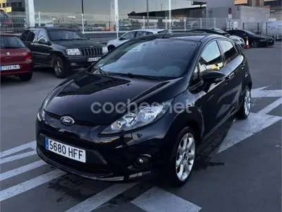Usado Ford Fiesta Titanium 96 CV (70 kW) 2011 Negro Berlina