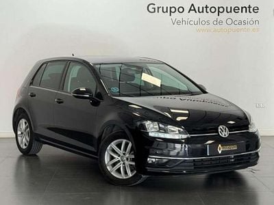 Usado VW Golf VII Advance 126 CV (92 kW) 2018 Negro Berlina
