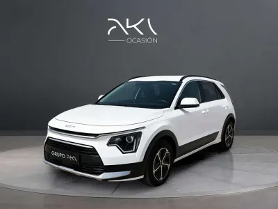 Usado Kia Niro 139 CV (102 kW) 2025 Blanco SUV