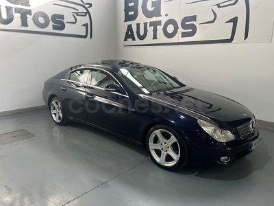 Usado Mercedes CLS320 224 CV (164 kW) 2005 Azul Berlina