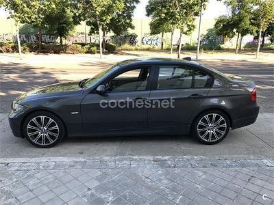 Usado BMW 320 163 CV (119 kW) 2006 Gris / plata Berlina