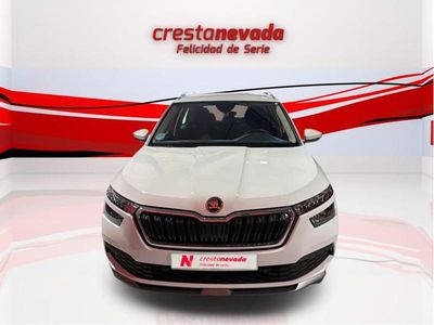 Usado Skoda Kamiq Ambition 110 CV (80 kW) 2022 Blanco SUV