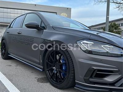 Usado VW Golf VII R 310 CV (228 kW) 2018 Gris / plata Berlina