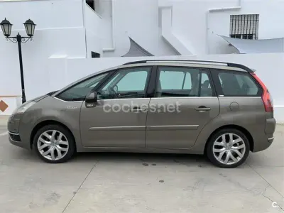 Usado Citroën C4 Picasso Exclusive 110 CV (80 kW) 2008 Marrón Monovolumen