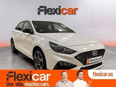 Usado Hyundai i30 N Line 120 CV (88 kW) 2023 Blanco