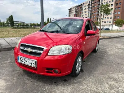Usado Chevrolet Aveo LT 94 CV (69 kW) 2010 Rojo Berlina
