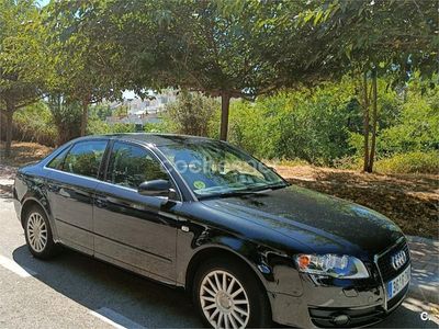 Usado Audi A4 140 CV (102 kW) 2005 Negro Berlina