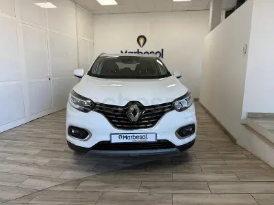 Usado Renault Kadjar Equilibre 160 CV (117 kW) 2022 Blanco SUV