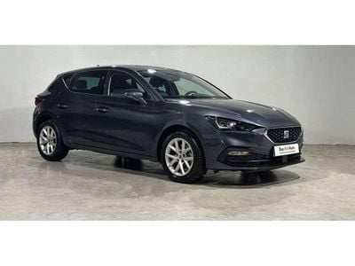 Usado Seat Leon Style 116 CV (85 kW) 2024 Gris Utilitario