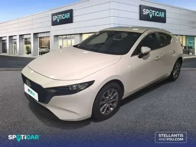 Usado Mazda 3 Prime-Line 140 CV (102 kW) 2025 Blanco Berlina
