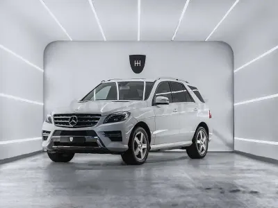 Usado Mercedes GLE250 AMG line 204 CV (150 kW) 2015 Blanco SUV
