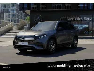 Usado Mercedes EQB300 AMG line 167 kW (228 CV) 2022 Mountaingrau  met. SUV
