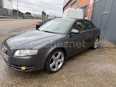 Gris / plata Usado 2005 Audi A4 Berlina | 4800 € (Precio justo)