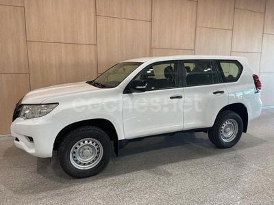 Blanco Usado 2020 Toyota Land Cruiser SUV | 48.000 € (Un poco caro)