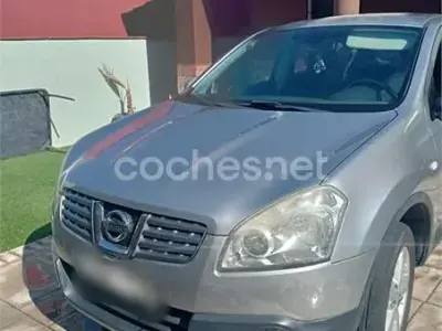 Usado Nissan Qashqai Acenta 106 CV (77 kW) 2009 Gris / plata SUV