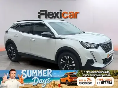 Usado Peugeot 2008 Active 100 CV (73 kW) 2023 Blanco SUV