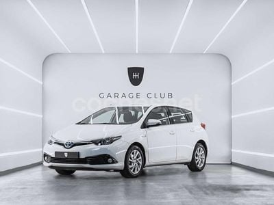 Toyota Auris Hybrid
