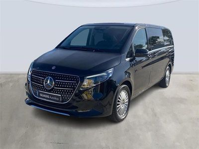 Negro obsidiana Usado 2025 Mercedes V220 Avantgarde Monovolumen | 69.900 €