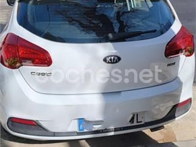 Usado Kia Ceed GT 128 CV (94 kW) 2014 Blanco Berlina