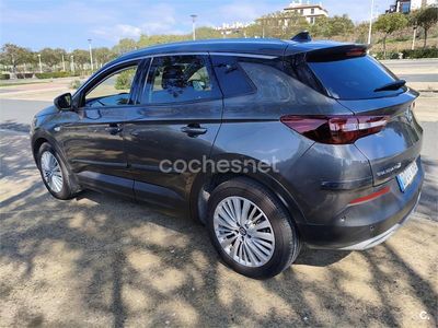 Usado Opel Grandland X Excellence 120 CV (88 kW) 2018 Marrón SUV