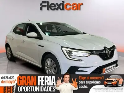 Usado Renault Mégane Intens 116 CV (85 kW) 2022 Blanco Utilitario