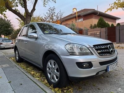 Gris / plata Usado 2009 Mercedes ML320 SUV | 10.000 € (Precio justo)