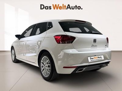 Usado Seat Ibiza FR 115 CV (84 kW) 2025 Blanco Utilitario