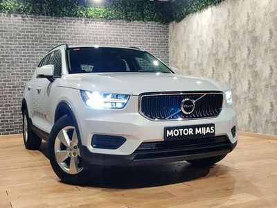 Usado Volvo XC40 Momentum 129 CV (94 kW) 2021 Gris SUV