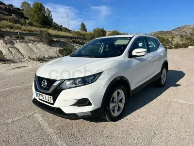 Usado Nissan Qashqai Acenta 150 CV (110 kW) 2020 Blanco SUV