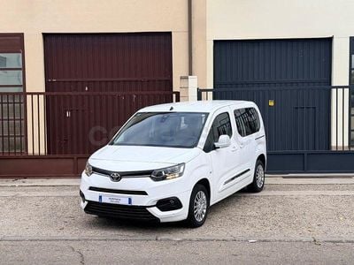 Usado Toyota Proace City City 102 CV (75 kW) 2021 Blanco Monovolumen