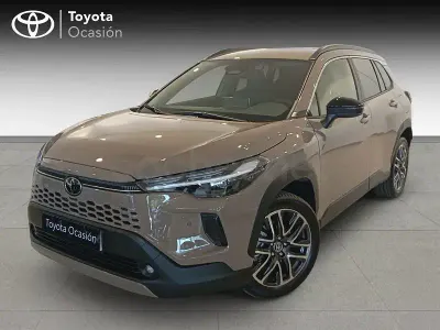Usado Toyota Corolla Cross Style 178 CV (130 kW) 2025 Marrón SUV
