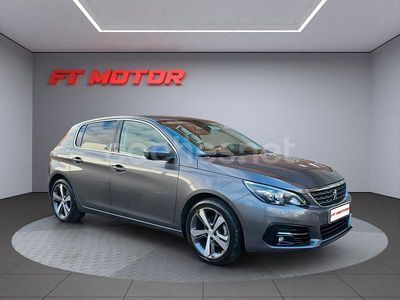 Gris / plata Usado 2018 Peugeot 308 Allure Berlina | 11.499 € (Un poco caro)