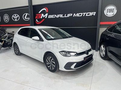 Używany VW Polo Life 95 KM (69 kW) 2022 Biały Hatchback