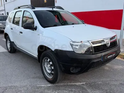 Usado Dacia Duster Ambiance 109 CV (80 kW) 2010 Blanco SUV