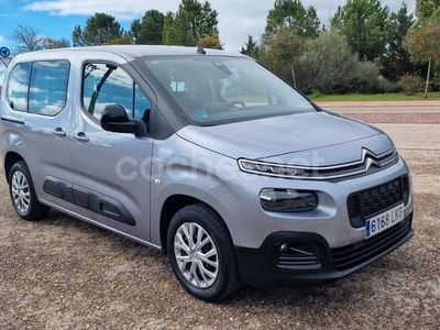 Usado Citroën Berlingo Feel 102 CV (75 kW) 2020 Gris / plata Monovolumen