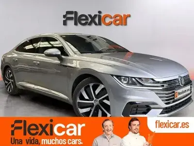 Usado VW Arteon 190 CV (139 kW) 2018 Gris Utilitario