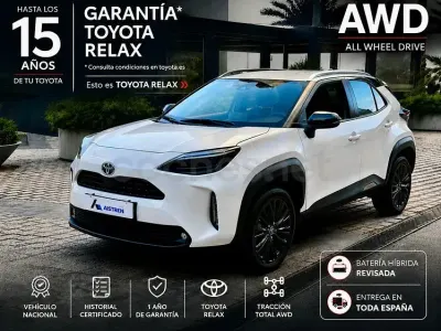 Usado Toyota Yaris Cross 116 CV (85 kW) 2022 Blanco SUV