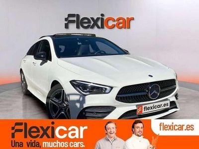 Usado Mercedes CLA180 Shooting Brake 136 CV (100 kW) 2023 Blanco Familiar